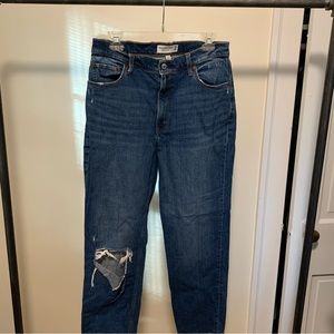 Abercrombie, Curve Love Ultra High Rise Ankle Straight Jean (31L)